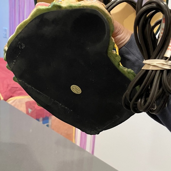 Kids School Bus Table Lamp with Yellow and Multicolor Design. - Picture 10 of 16